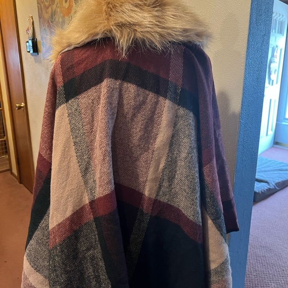 SOLD - Picture 2 of 3